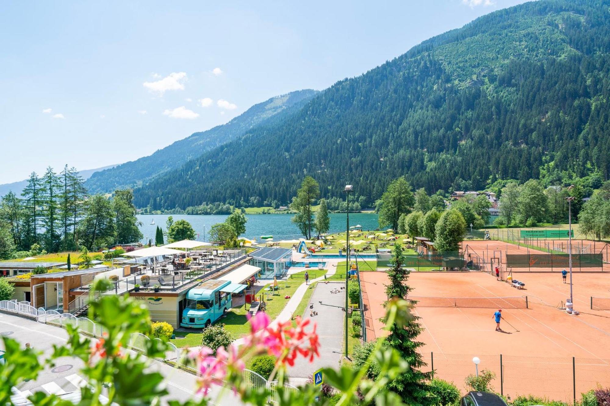 Hotel Alte Post Feld am See Kültér fotó